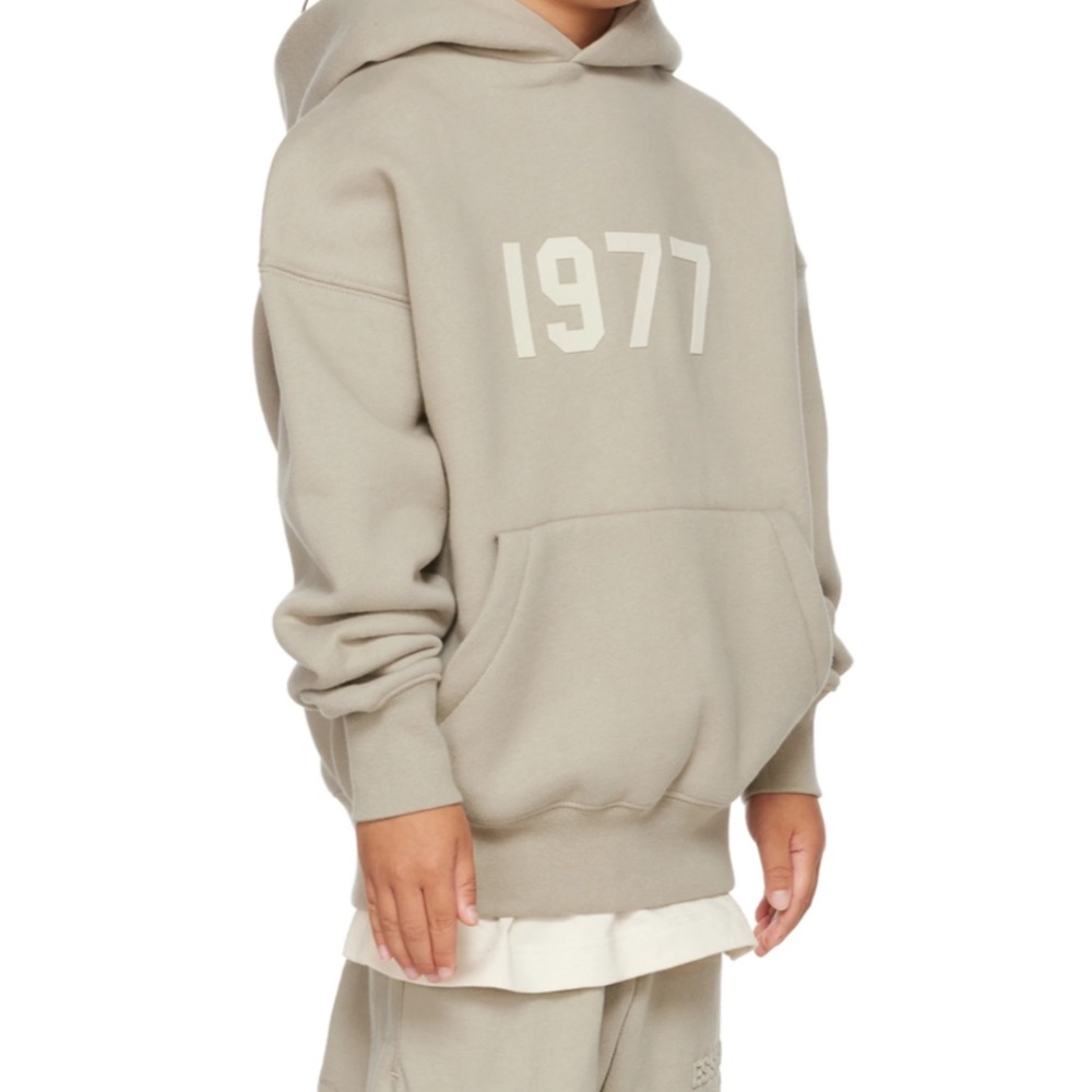 KIDS ESSENTIALS HOODIE